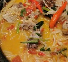 Pickled Bamboo Shoots and Chicken Stew