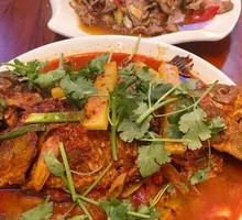 Bai Ethnic Group Sour Spicy Fish