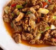 Earthen Jar Fermented Chili Stir-Fried Pork