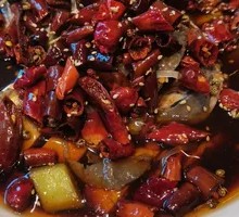 Stir-Fried Chicken with Hot Oil