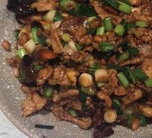 Xuanwei Stir-Fried Pork