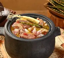 Ancient Tea Horse Ten-Ingredient Nourishing Beef Tail Soup