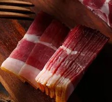 Dry Chili Stir-fried Ham