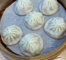 Juicy Pork Soup Dumplings