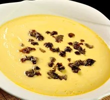 White Ginseng Steamed Egg