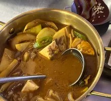 Beef and Soybean Paste Soup