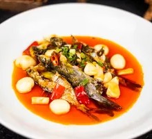 Braised Fish with Garlic