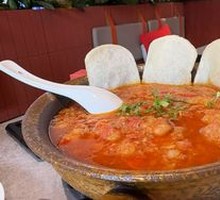 Yunnan Specialty Litsea Cubeba Oil Braised Chicken