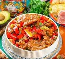 Stir-Fried Beef with Yellow Onion