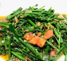 Fiddlehead Fern Stir-Fried with Fermented Black Beans