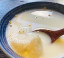 Horse Caravan Milk Baijiu