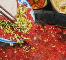 Sliced Beef with Green and Red Peppers