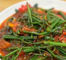 Tomato Stir-fried Water Fern Salad