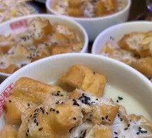Soy milk and fried dough sticks