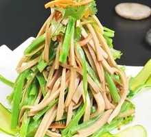 Stir-Fried String Beans with Tofu Skin Strips