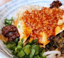 Vegetarian Kunming Tofu Flower Noodles