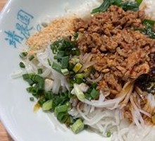Steamed Rice Noodles from Qujing