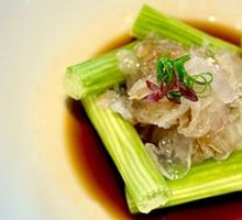 Fresh Mango and Cloud Melon with Jellyfish Head