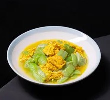 Egg and Loofah Stir-fry