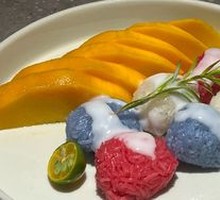 Mango Coconut Sticky Rice
