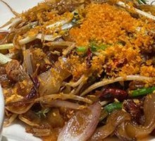 Signature Bafangtang Stir-Fried Beef Rice Noodles
