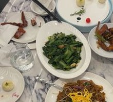 Hong Kong Style Beef and Rice Noodles Stir-Fry