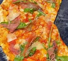 Yunnan Chanterelle Pizza