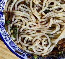 Braised Pork Trotter Rice Noodles