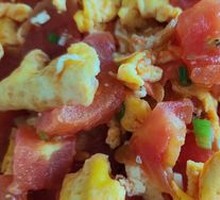 Tomato and Egg Stir-Fry