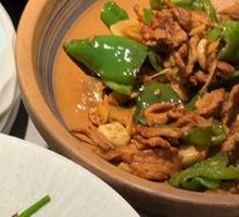 Grandmother's Stir-Fried Pork with Green Pepper