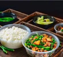 Spicy Frog with Green Chili