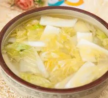 Chicken Soup with Chinese Cabbage