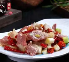 Dry Chili Stir-fried Ham