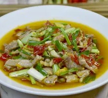 Stir-fried Black Soil Pork with Fermented Chili