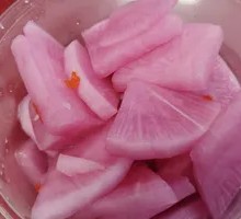 Spicy Pickled Radish