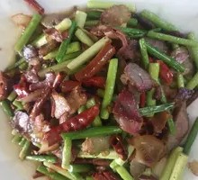 Dried Chili Salted Pork