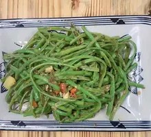 Hand-Torn Dried Beans