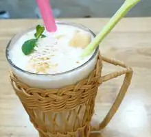 Signature Bua Loy Da