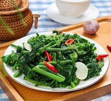 Stir-Fried Cucumber Tips