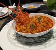 Mapo Tofu with Small Blue Lobster