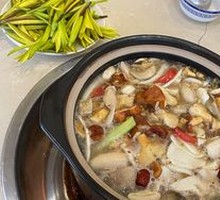 Goose Meat Hot Pot
