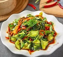 酸辣拍黄瓜