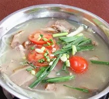 Clear Soup Pork Shank