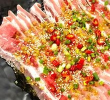 Cat's Claw Pickled Beef