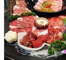 Classic Fruit-flavored Beef Cubes