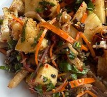 Dai-Style Pineapple Chicken Feet