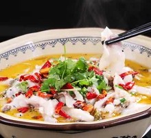 Sour Cabbage with Grass Carp