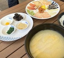Scholar's Crossing Rice Noodle Soup