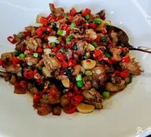 Braised Bullfrog with Perilla
