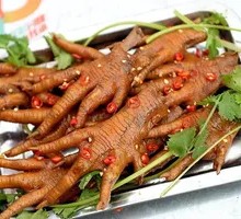 Braised Chicken Feet in Secret Sauce